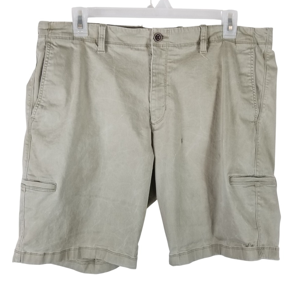 Tommy Bahama Shorts Mens 40 Green Tencel Blend Stretch Flat Front Casual